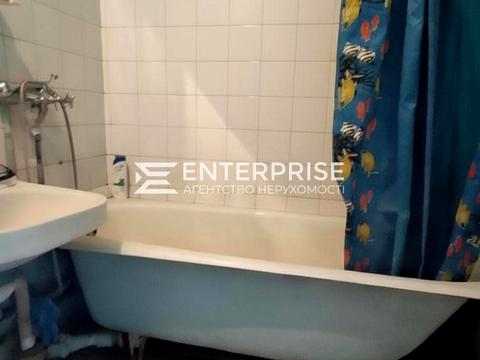 квартира за адресою Рональда Рейгана вул., 9-Г