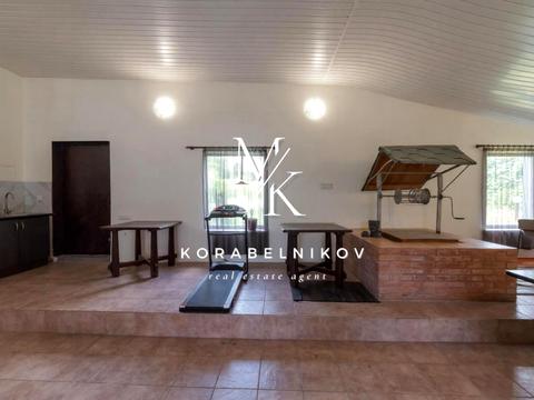 будинок за адресою Миколи Островського вул.