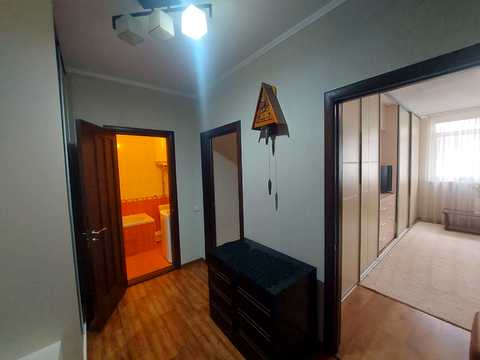 квартира за адресою Сім'ї Кульженків вул. (Петра Дегтяренка), 33
