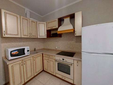 квартира по адресу Семьи Кульженков ул. (Дегтяренко Петра), 33