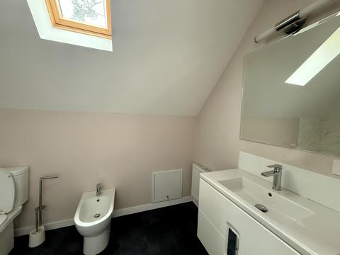 дом по адресу Анатолия Соловьяненко ул.