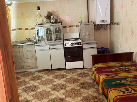 дом по адресу Космонавтів, 7