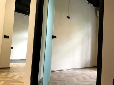 комерційна за адресою Бастіонна вул., 4