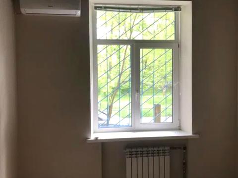 комерційна за адресою Бастіонна вул., 4