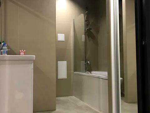 комерційна за адресою Бастіонна вул., 4