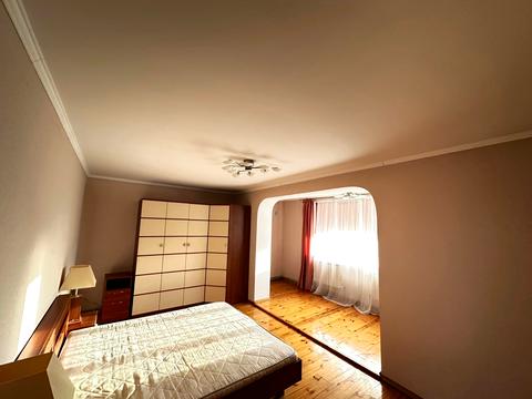 дом по адресу Василия Стуса ул. (Калініна)