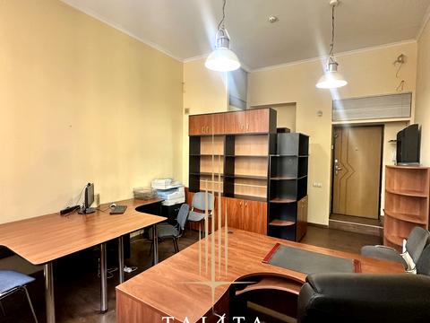 комерційна за адресою Львів, Маєра Балабана вул., 23