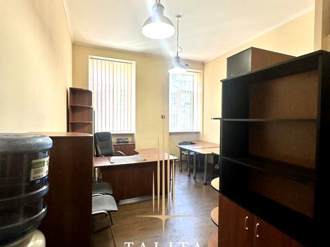 комерційна за адресою Львів, Маєра Балабана вул., 23