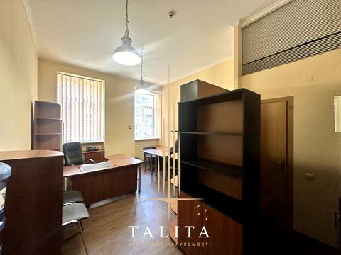 комерційна за адресою Львів, Маєра Балабана вул., 23