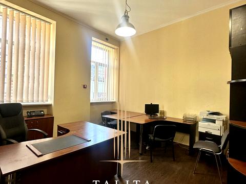 комерційна за адресою Львів, Маєра Балабана вул., 23