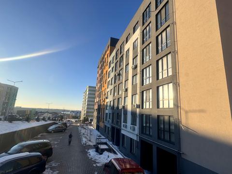 комерційна за адресою Студентська вул., 34а