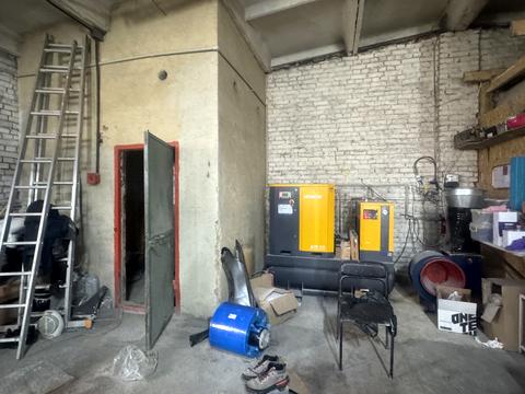 комерційна за адресою Гайдамацька вул. (Марфи Струтинської), 10-12