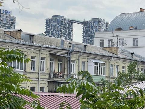 квартира за адресою Велика Васильківська вул. (Червоноармійська), 58