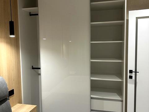 квартира за адресою Озерна вул., 27-А