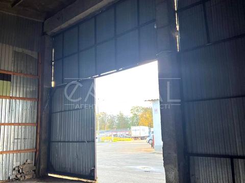 комерційна за адресою Ґарета Джонса вул. (Сім'ї Хохлових), 1