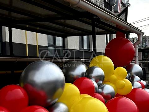 комерційна за адресою Січова вул., 30/53