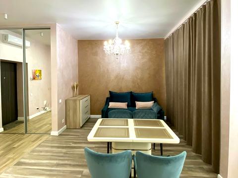 квартира за адресою Боголюбова вул., 36