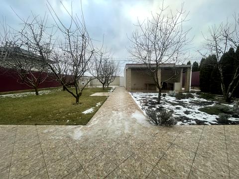 будинок за адресою Центральна вул., 18а