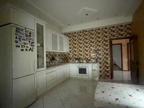 будинок за адресою Центральна вул., 18а