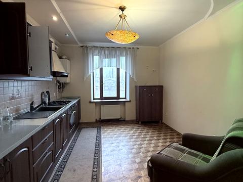 квартира за адресою Отамана Головатого вул., 18