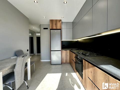 квартира за адресою Юліана Пелеша вул., 3