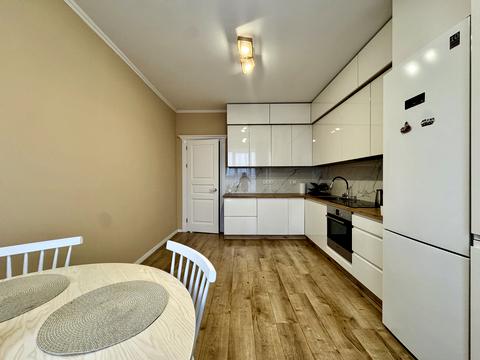 квартира за адресою Богдана Хмельницького вул., 57-Г