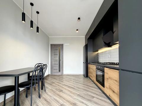 квартира по адресу Карпатська ул., 15