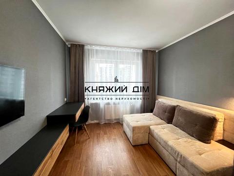 квартира по адресу Софии Русовой ул., 3-А