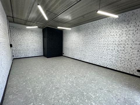 коммерческая по адресу Митна, 2