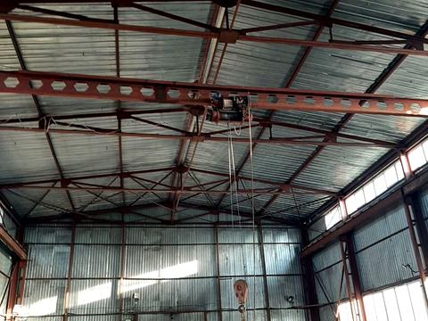 комерційна за адресою Металургів вул., 19