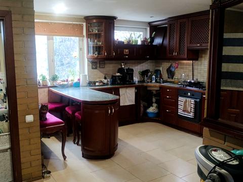 будинок за адресою Ярослава Мудрого вул. (Калініна)