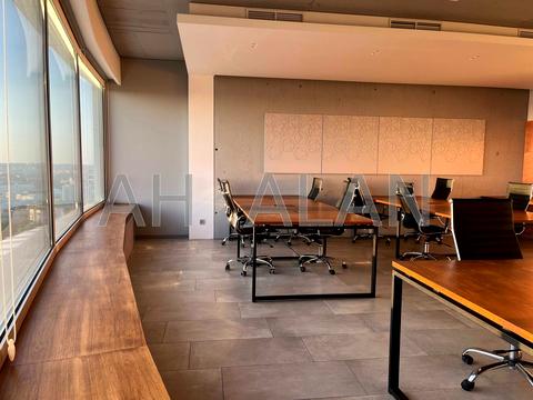 комерційна за адресою Кловський узвіз (Кловський), 7a