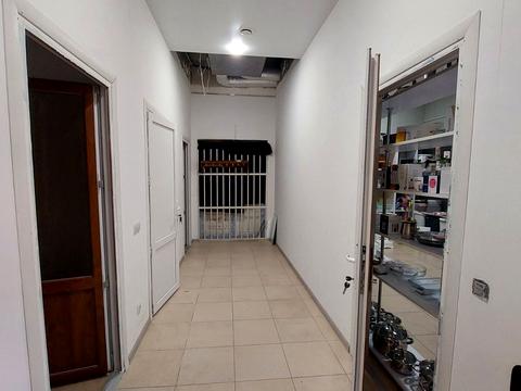 комерційна за адресою Винна Гора вул., 5