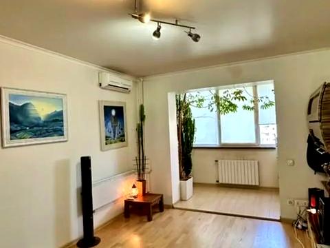 квартира за адресою Йорданська вул. (Лайоша Гавро), 11-Д