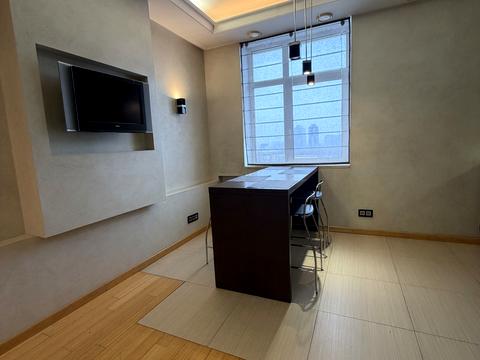 квартира за адресою Лесі Українки бульв., 7-Б