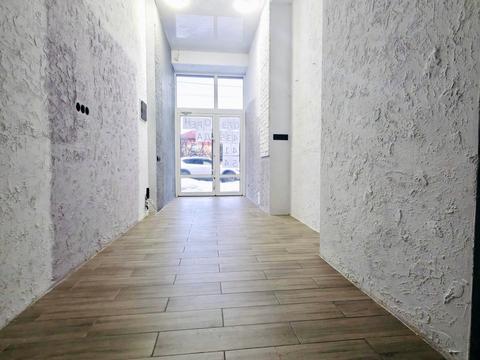 комерційна за адресою Личака вул., 36