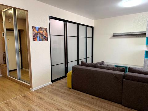 квартира за адресою Машинобудівників вул., 31