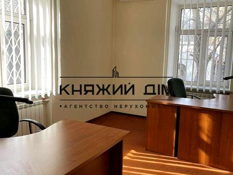 комерційна за адресою Олеся Гончара вул., 12