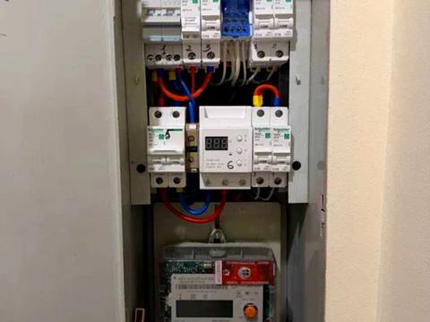 квартира за адресою Київ, Юрія Глушка вул. (Подвойського), 4