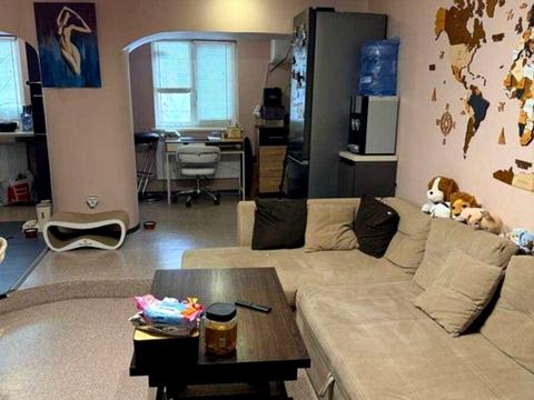 квартира за адресою Київ, Юрія Глушка вул. (Подвойського), 4