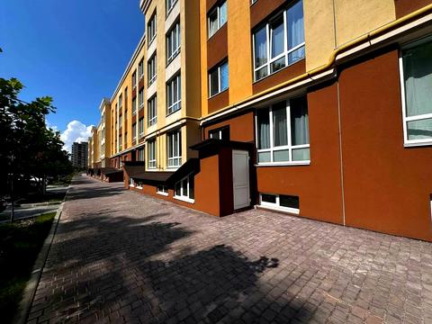 комерційна за адресою Відпочинку вул., 1