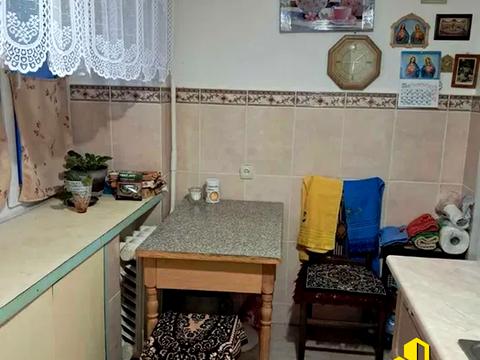квартира за адресою Володимира Великого вул. (Артема), 35а