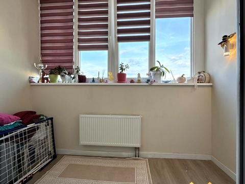 квартира за адресою с. Гатне, Приозерний бульв., 3