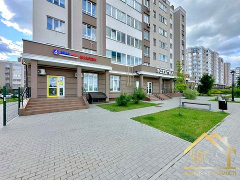 квартира за адресою с. Гатне, Приозерний бульв., 3