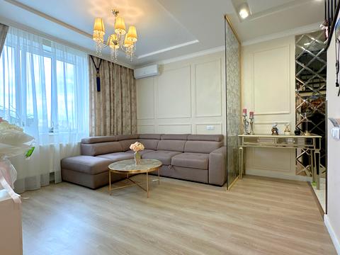 квартира за адресою с. Гатне, Приозерний бульв., 3