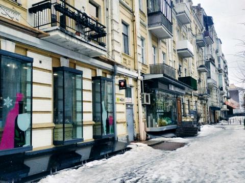 коммерческая по адресу Саксаганского ул., 13/42
