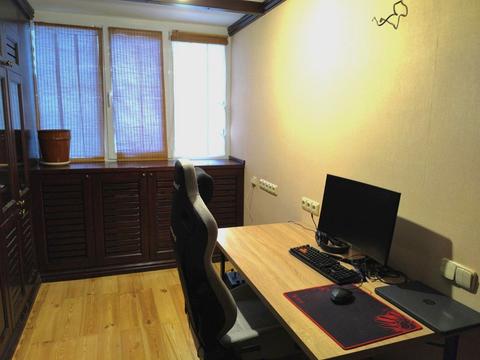 квартира за адресою Братів Зерових вул. (Червонопартизанська), 14-Б