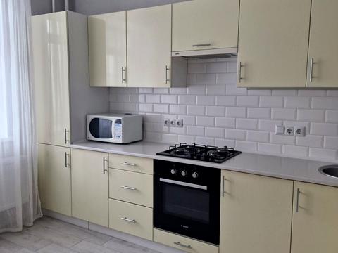 квартира за адресою Степана Бандери вул., 40/2-В