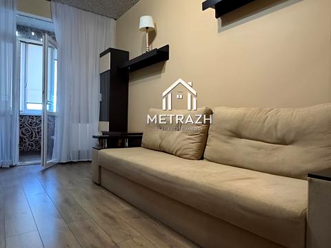 квартира за адресою Домобудівельна вул., 5