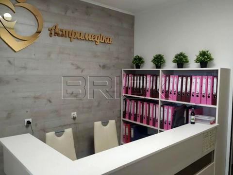 комерційна за адресою Межова вул., 23-Б